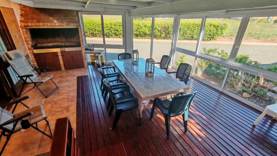 3 Bedroom Property for Sale in Hartenbos Central Western Cape